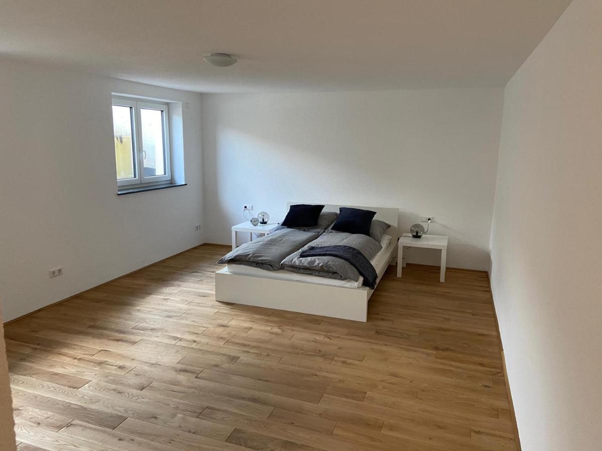 Grosszugiges Apartment In Biberach An Der Riss Exterior photo